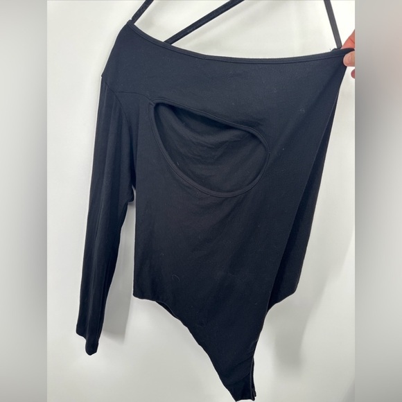 NWT LNA Clothing Ribbed One Shoulder Cutout Back Bodysuit Black Plus Size 2X - Picture 3 of 5